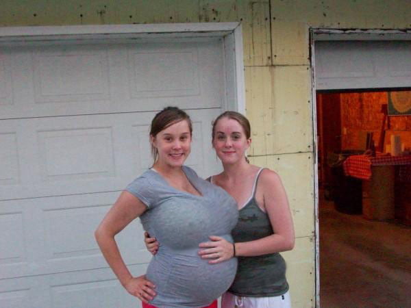 Enorme vientre y tetas embarazadas
 #79920689