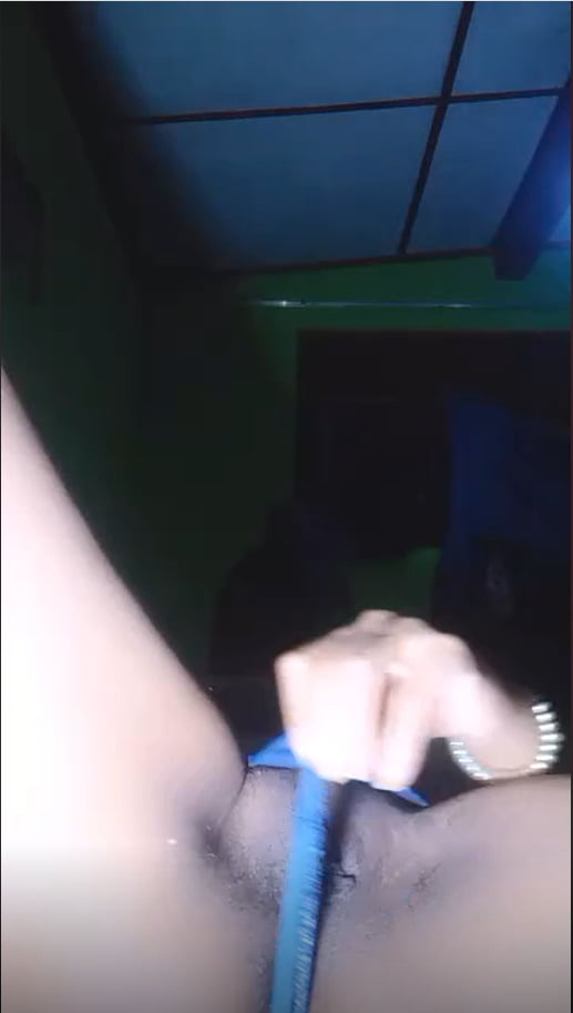 Miya weiß auf live in 2021-10-07 mit großen Titten
 #106772072