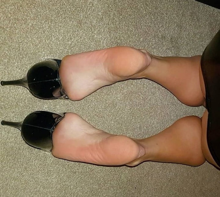 Piedi da sborra 14 #89895683