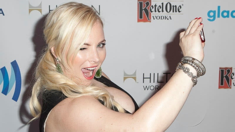 Meghan mccain und ihre riesigen Titten!
 #98342001