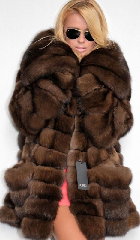 Sexy Fur Models #102848279