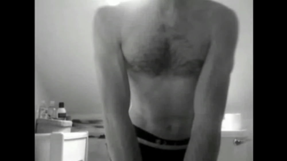 More piccies of my nakiee body lol #107055152