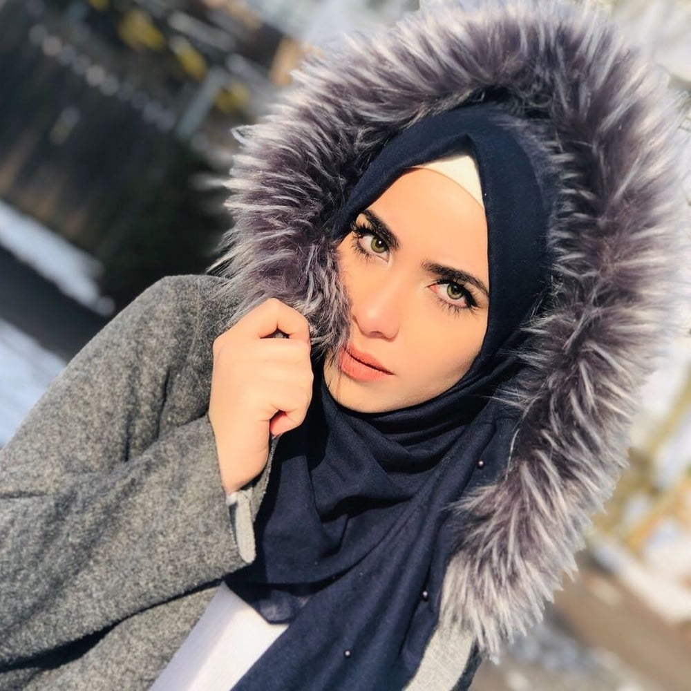 Sexy Syrian Instagram Hijab Lady #79722701