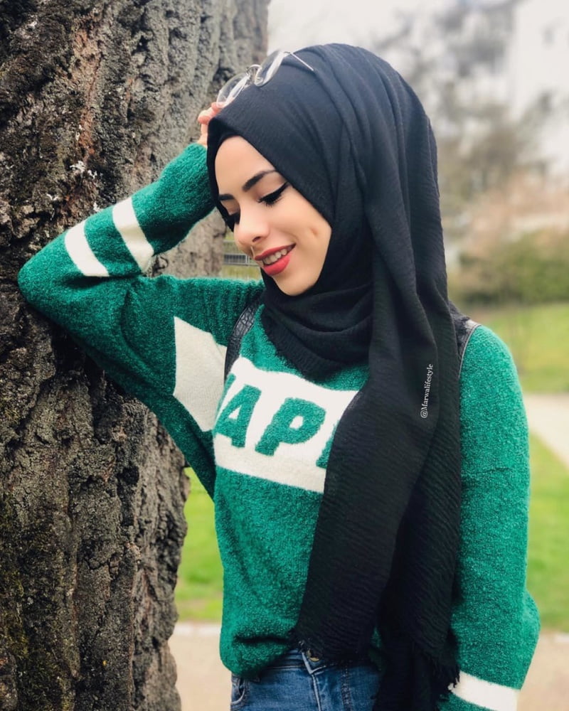 Sexy syrische Instagram Hijab-Dame
 #79722702