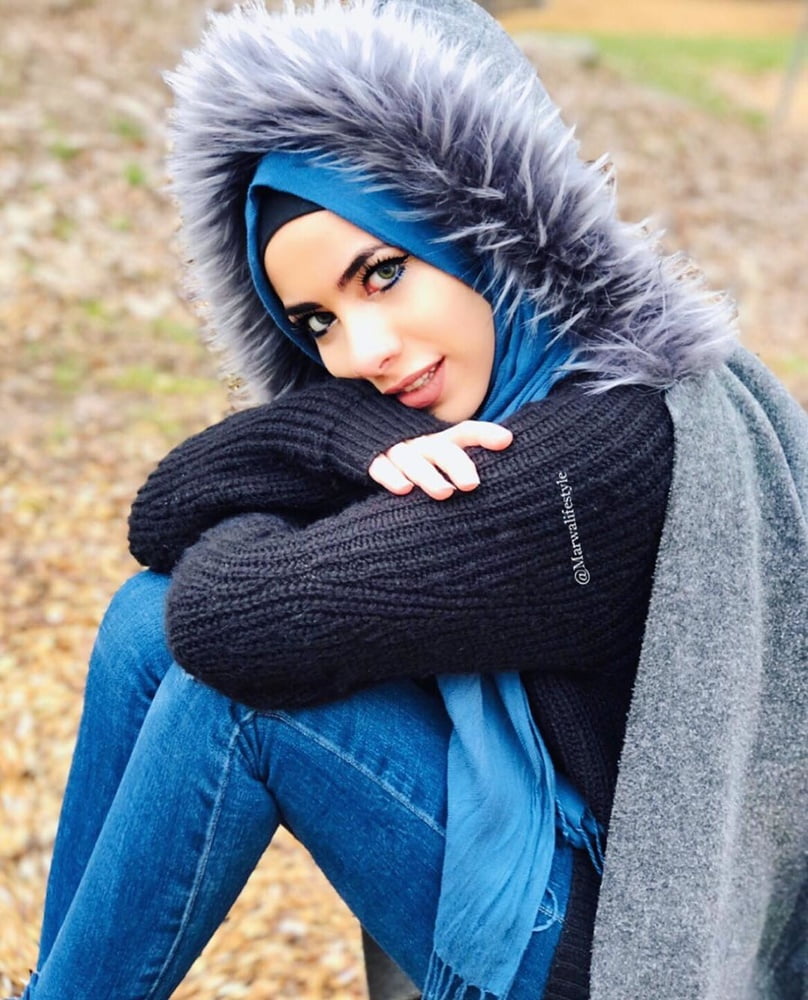 Sexy syrienne instagram hijab dame
 #79722713