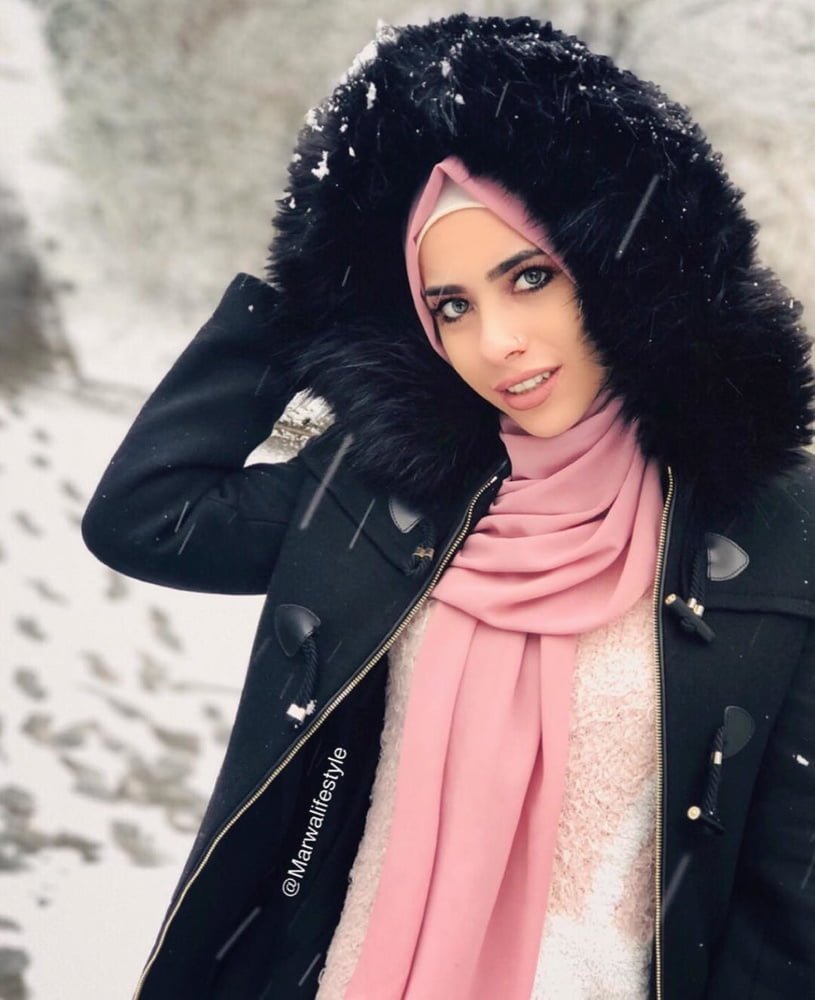 Sexy Syrian Instagram Hijab Lady #79722722
