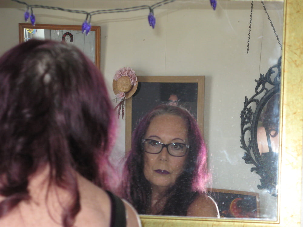 FOXY SLUT IN ISOLATION #98750430