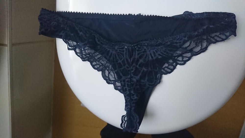 Schwiegermutter ihr Höschen
 #89470884