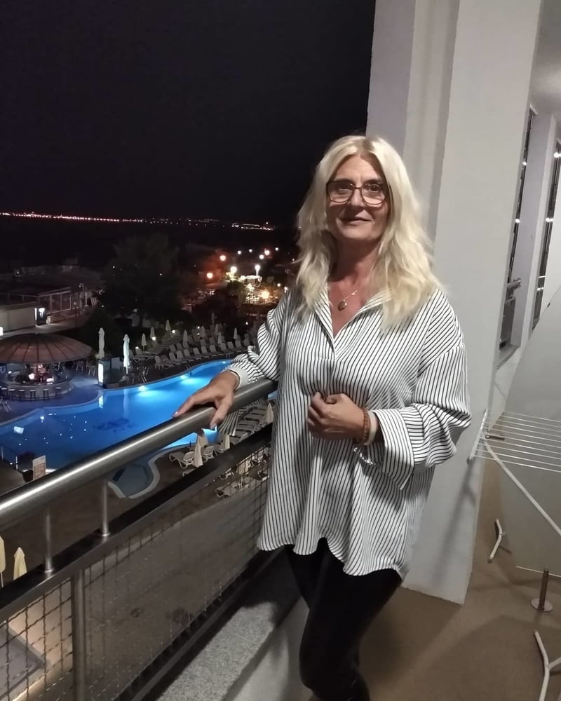 Schwiegermutter ihr Höschen
 #89470905