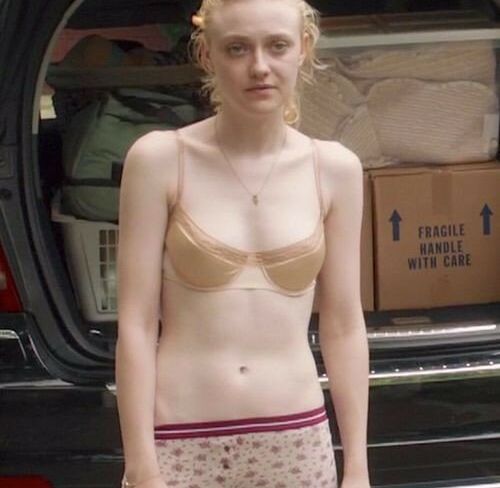 Dakota Fanning nuda #108568050