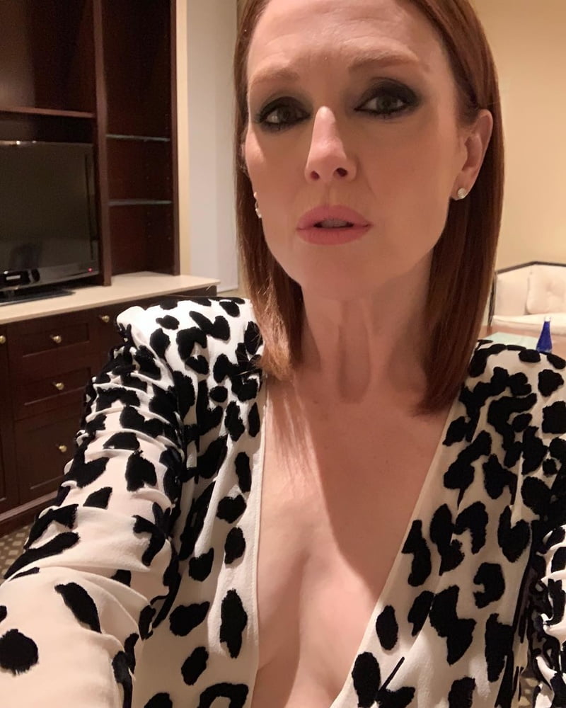 Julianne moore #102882569