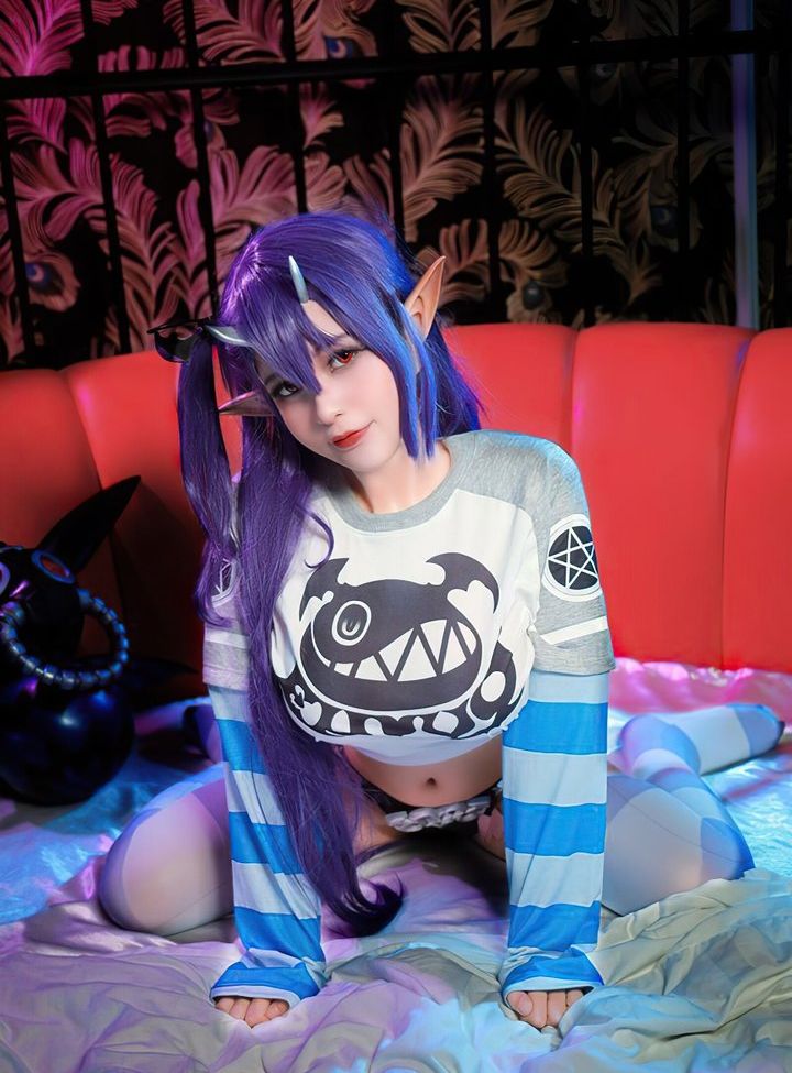 Azami Cosplayer nude #109440802