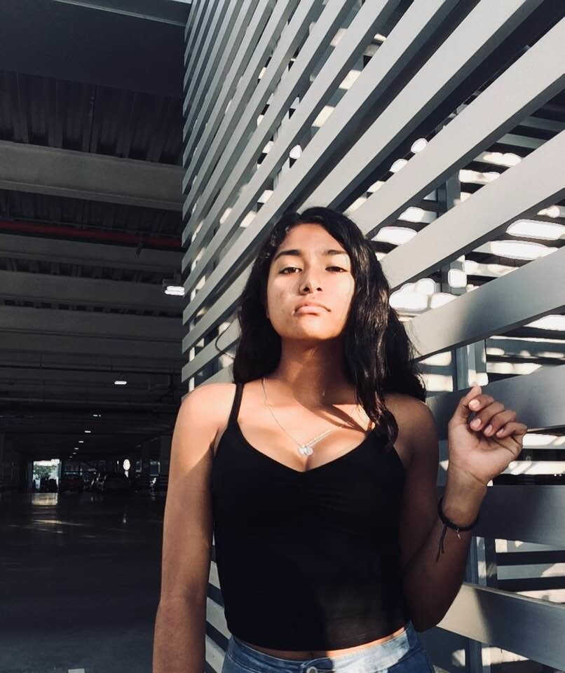 Kenia valenz - teen 1
 #87352502