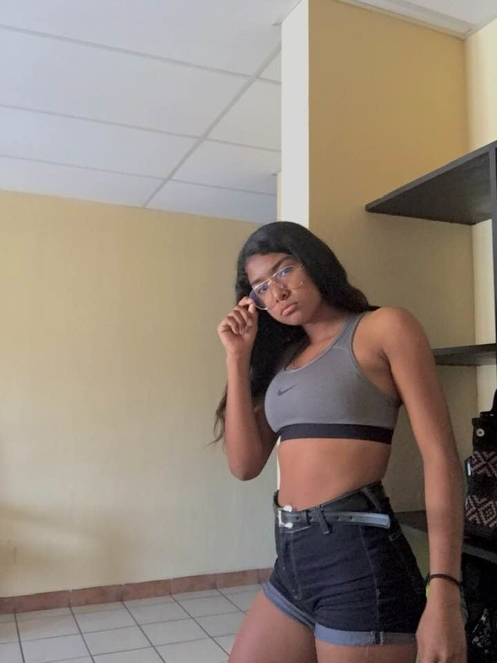 Kenia valenz - teen 1
 #87352572