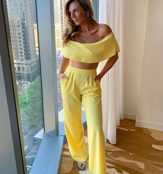 Annie Agar desnuda #108619798