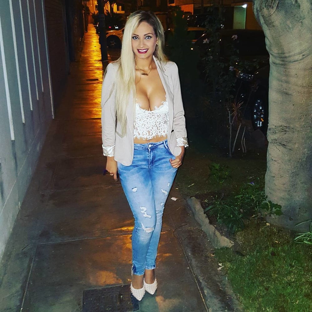 Nadeska, peru
 #93542883