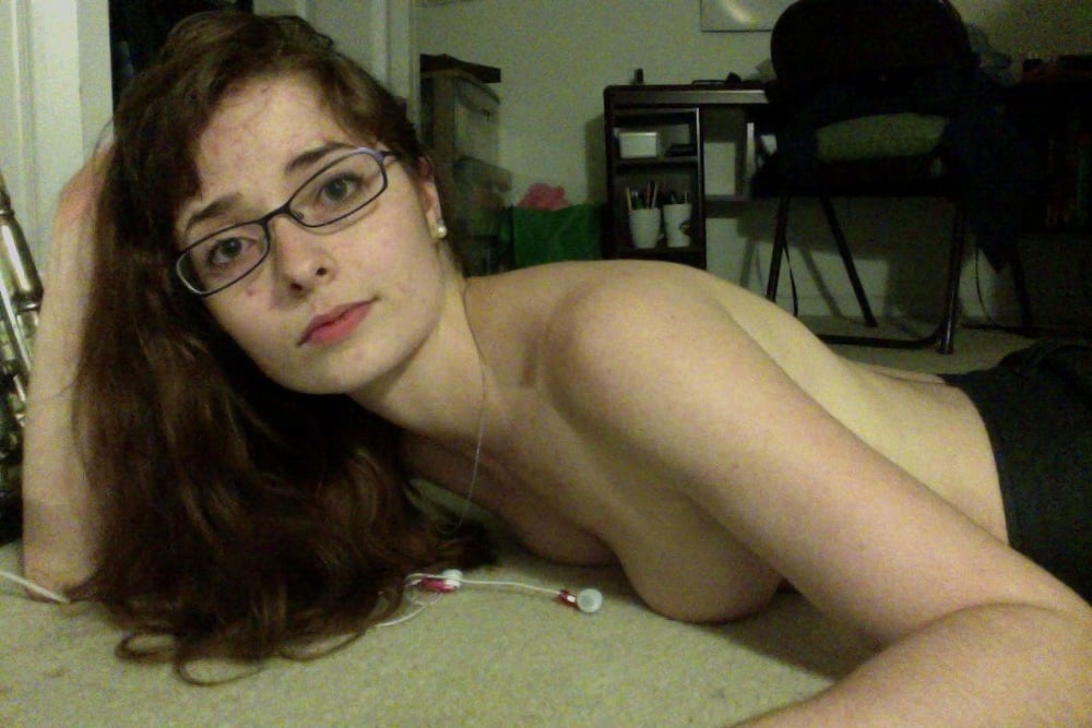 Nice geek with small tites #100607761