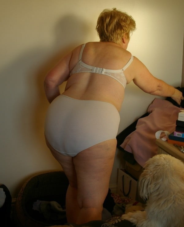 Grannies pantys
 #94099358
