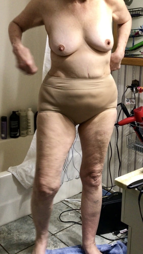 Grannies pantys
 #94099385