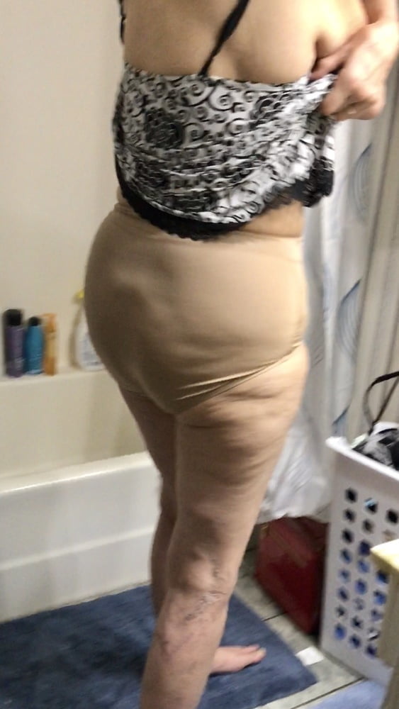 Grannies pantys
 #94099397