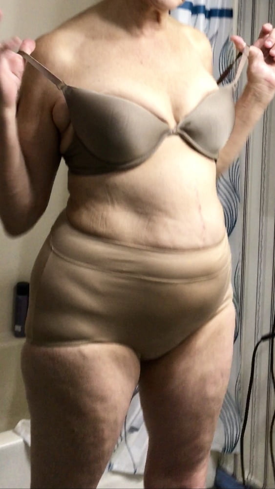 Grannies pantys
 #94099399