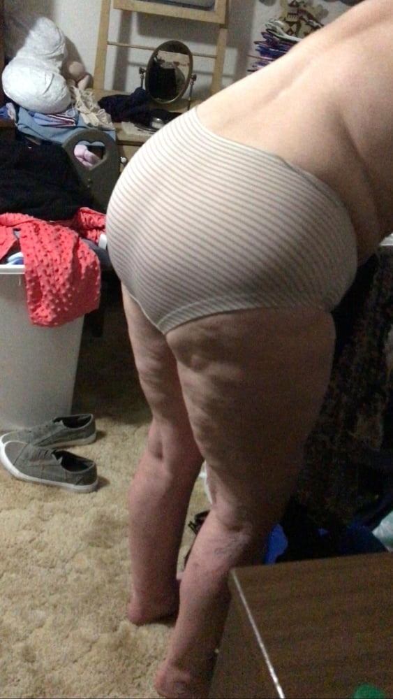 Grannies Pantys #94099576