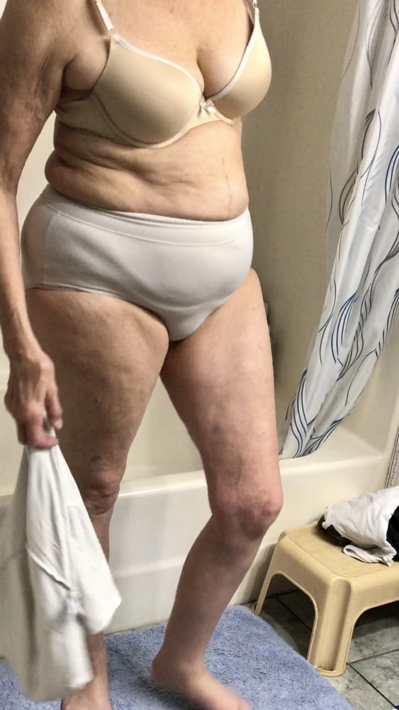 Grannies Pantys #94099887