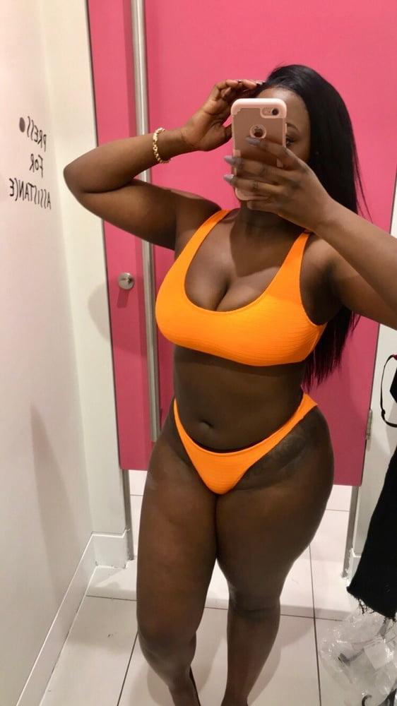 Alerta de bikini
 #99333201