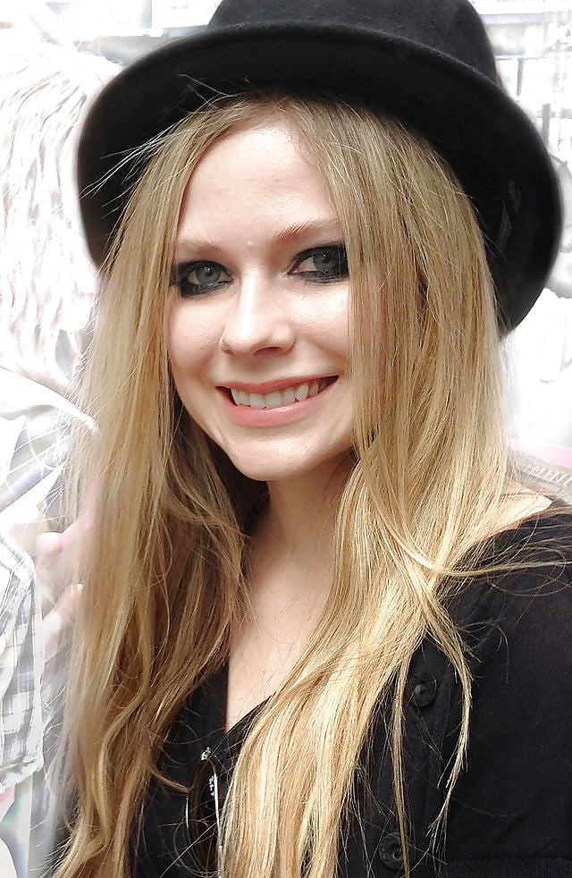 Avril Lavigne mega collection #94943369