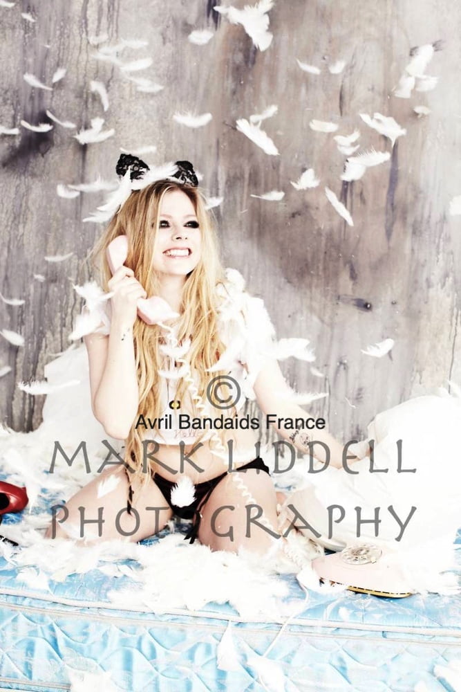 Avril Lavigne mega collection #94943614