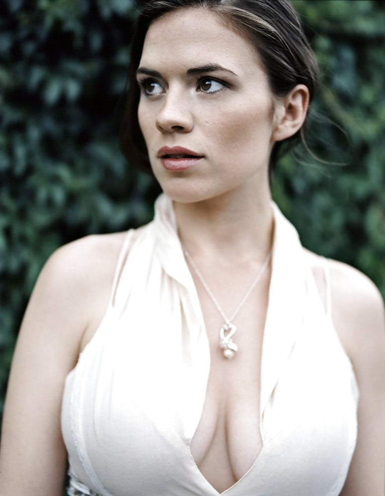 Hayley Atwell Stroke Material #88044583