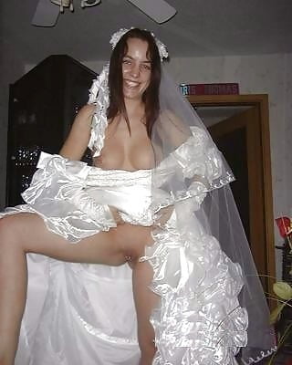 Bride Fantasy #81450599