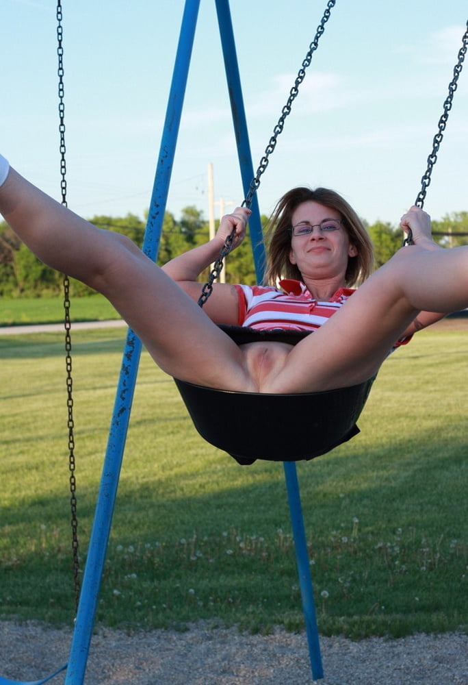 Up skirt while swinging without panties #91411413