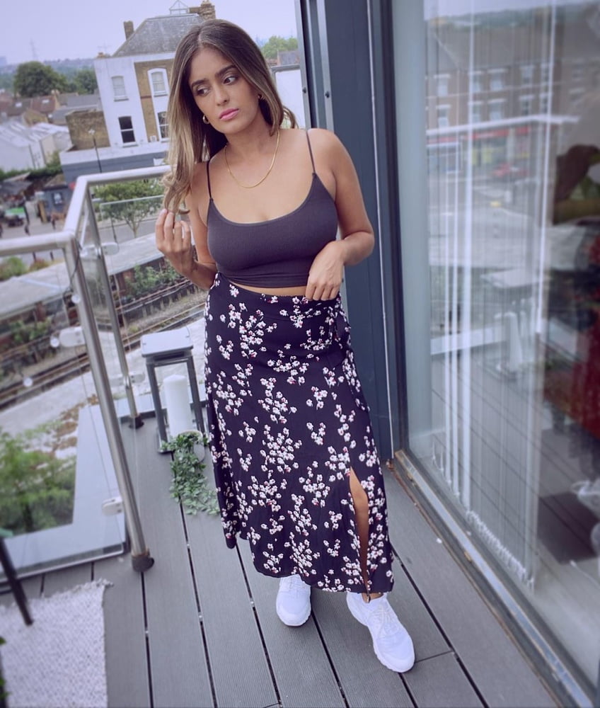 Mandeep Dhillon hot paki #88907545