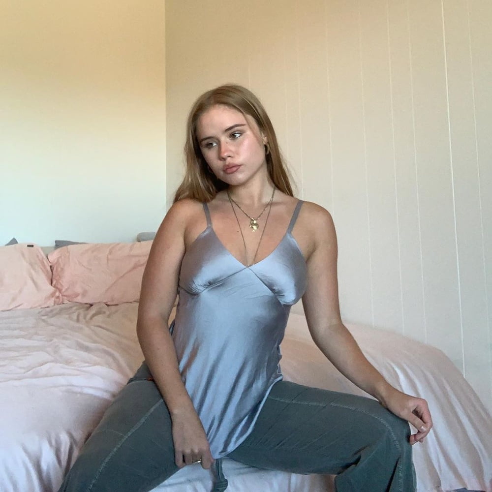 Lexee Smith Fit As Fuck 2 #82113993