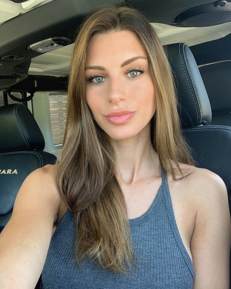 Brooke Swallow insta model #103076133