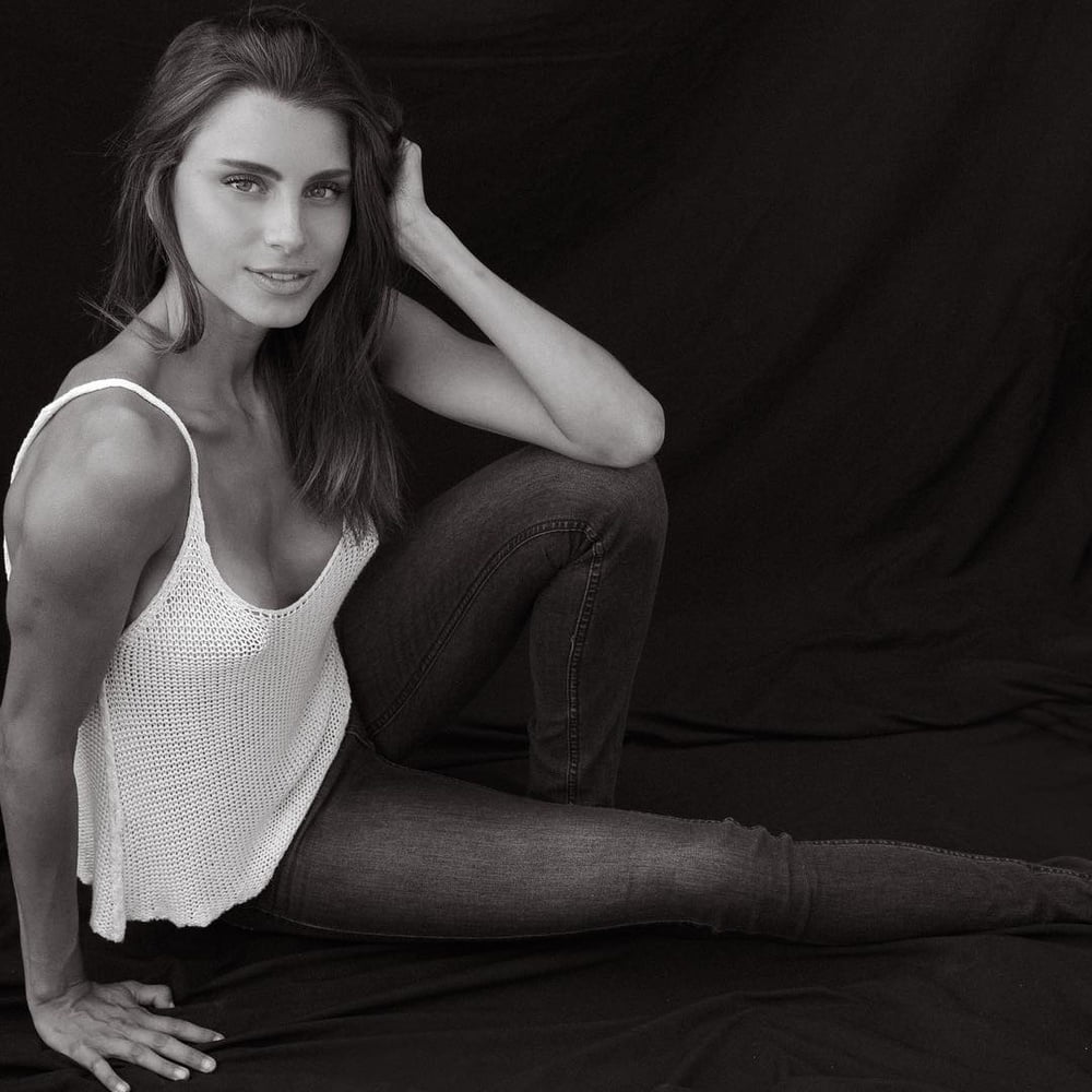 Brooke Swallow insta model #103076202