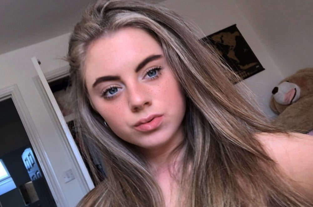 Chav slut Aimee #79793726