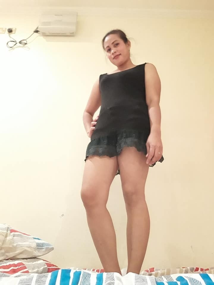 Filipino ex gf
 #104627606