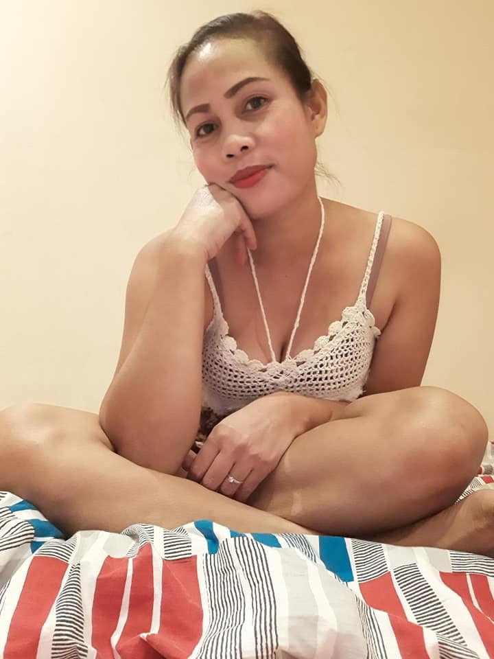 Filipino ex gf
 #104627617