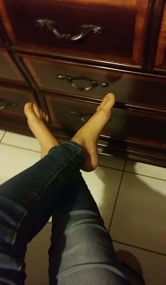 Girlfriend&#039;s Feet #105094587