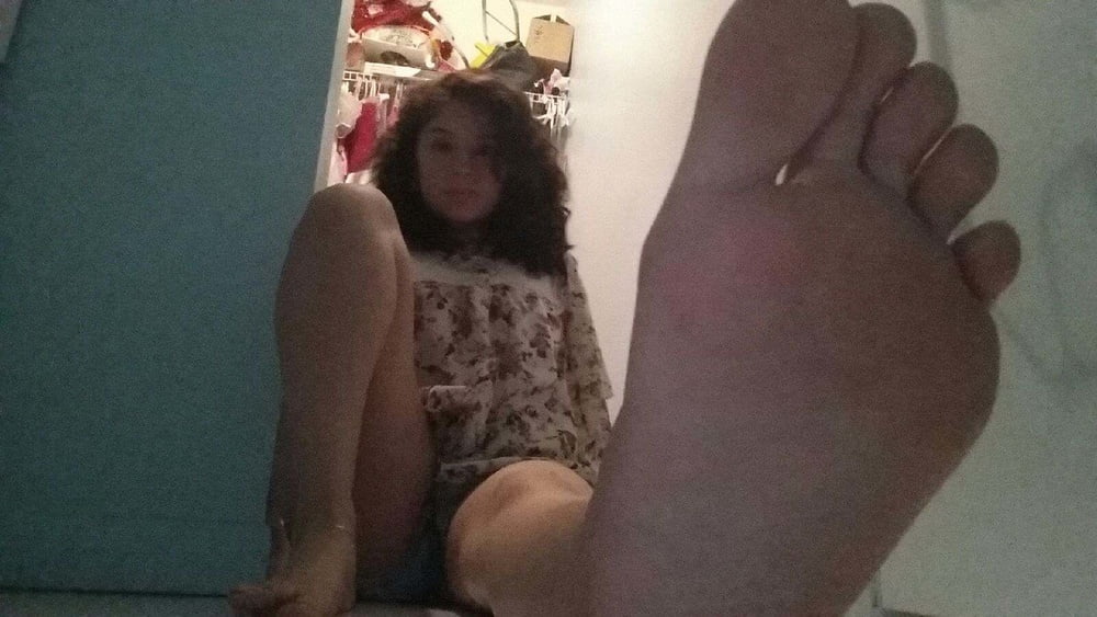Girlfriend&#039;s Feet #105094591