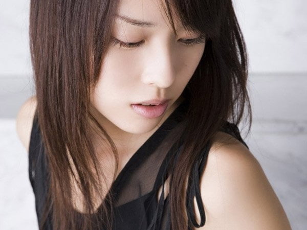 Parfaites belles femmes japonaises
 #95756371