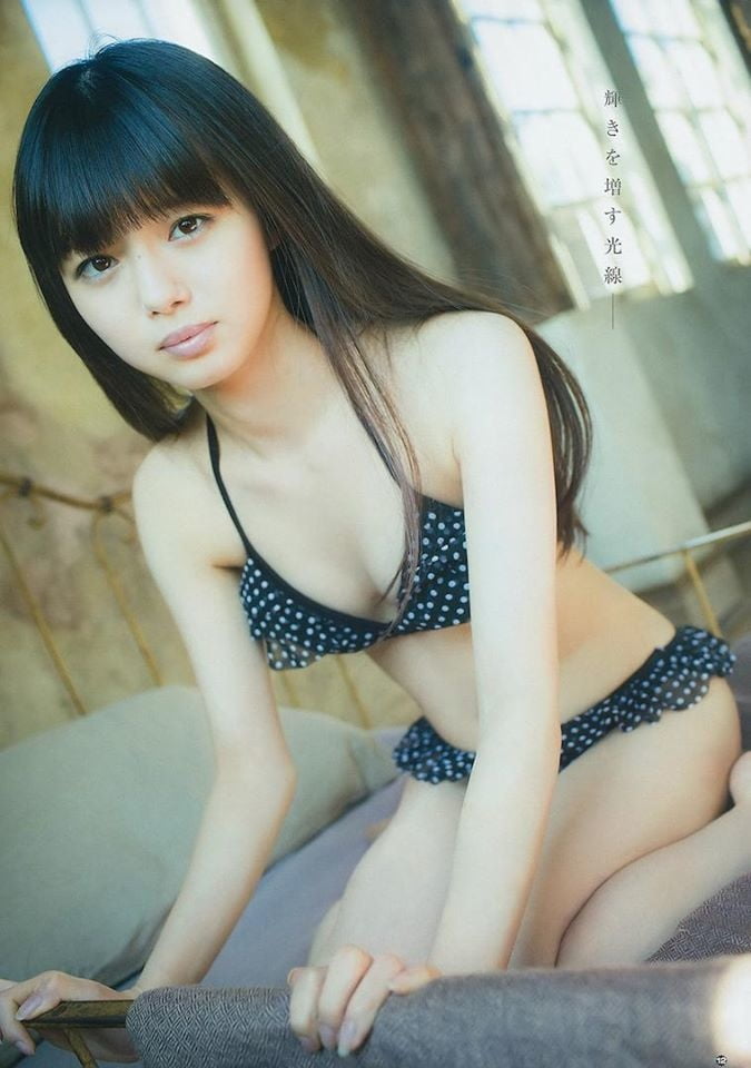 Parfaites belles femmes japonaises
 #95756521