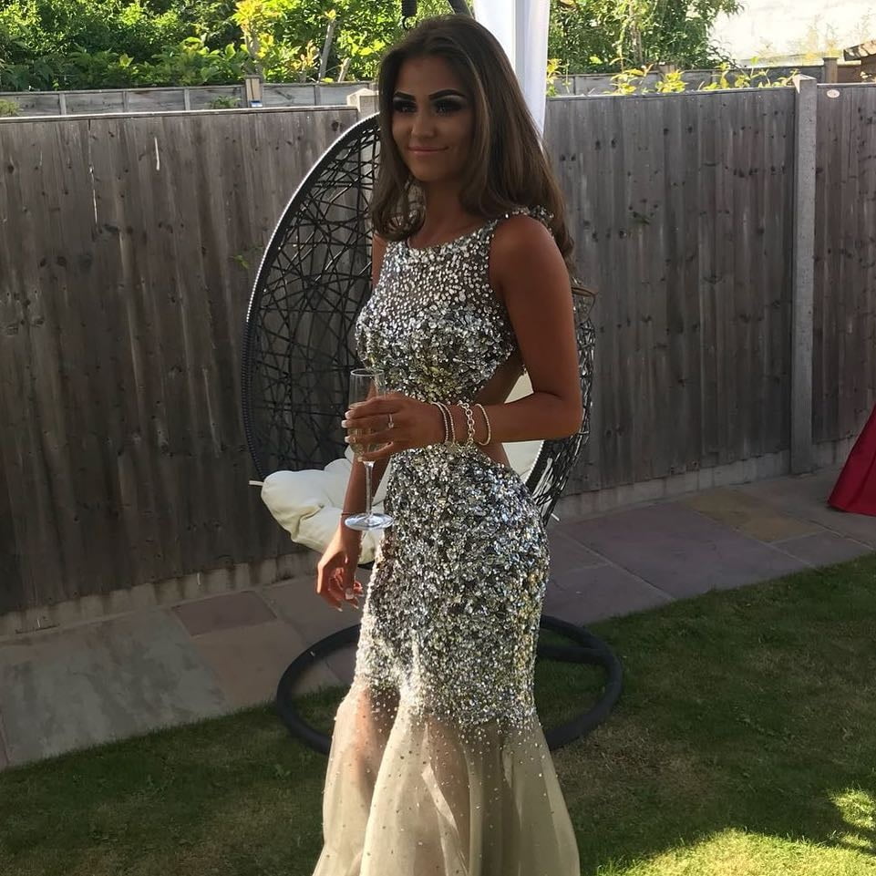 Chav Model Lola #79733474