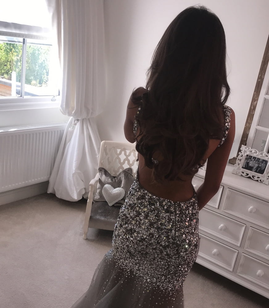 Chav Model Lola #79733485