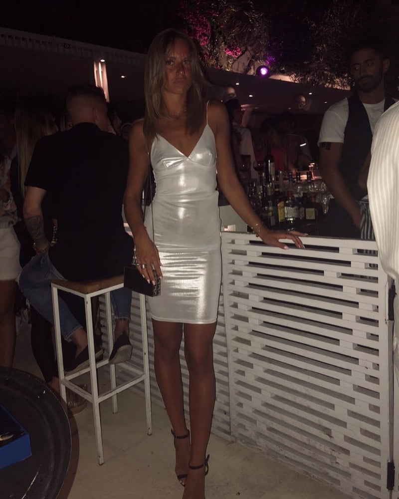 Fabiana sexy italienische blonde Schlampe mit schönen Beinen
 #80858255