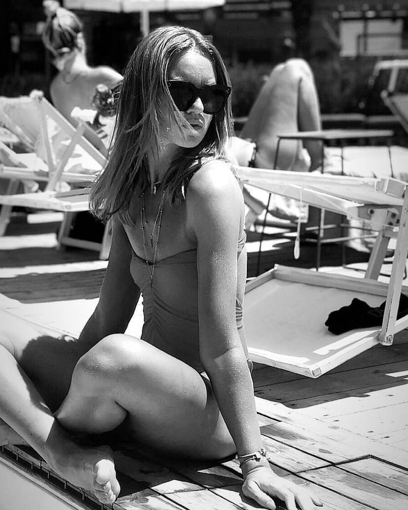 Fabiana sexy italienische blonde Schlampe mit schönen Beinen
 #80858292