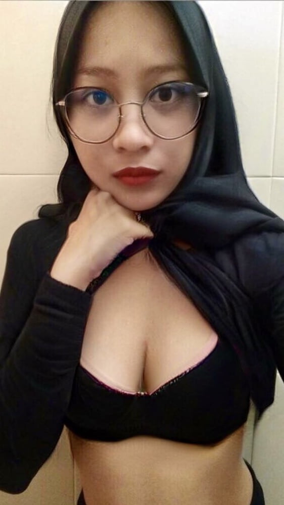 Hijab Asian malaysia and Indonesia #92295150