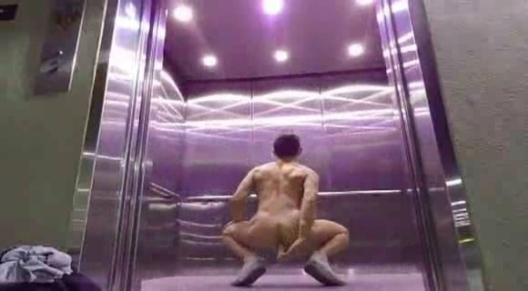 Daring in public 8 #90137304